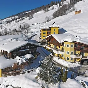 eggerhof-saalbach-hinterglemm.saalbachhinterglemmhotels.com/