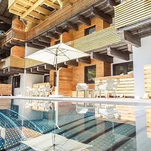 saalbach-suites-by-alps-resorts.saalbachhinterglemmhotels.com/