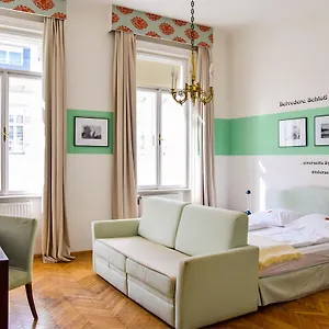 Riedl Hotel