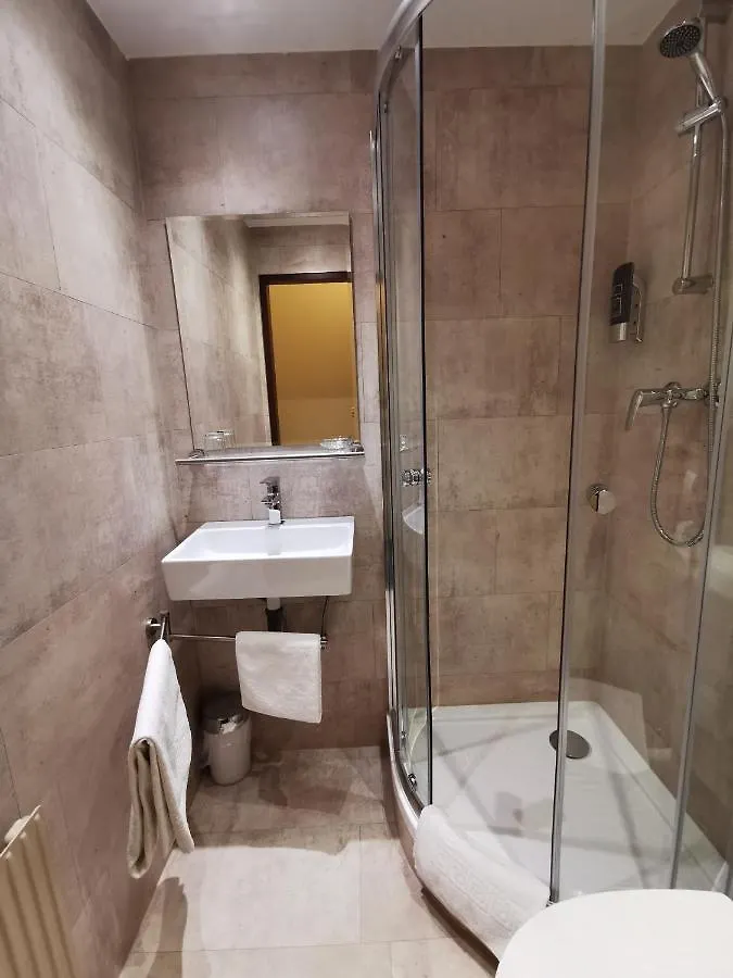 ***  Hotel Bajazzo Vienna Austria